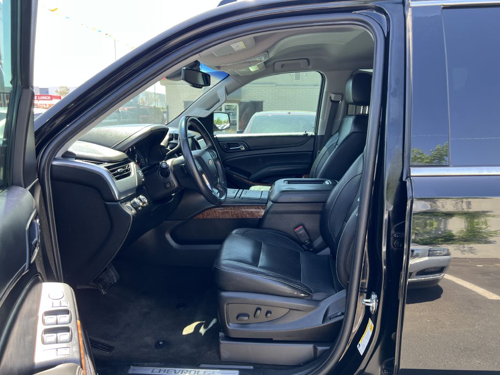 Photo 10 of this CHEVROLET SUBURBAN