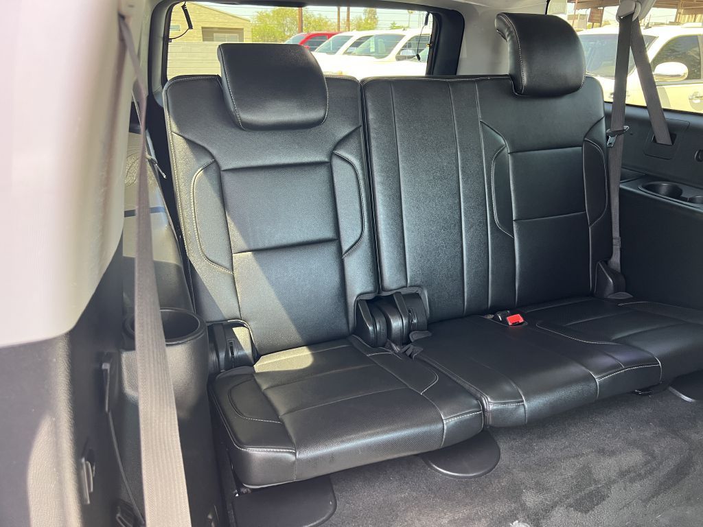 Photo 15 of this CHEVROLET SUBURBAN