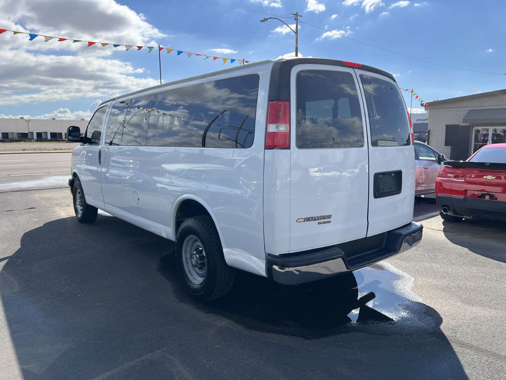 Photo 7 of this CHEVROLET EXPRESS G3500