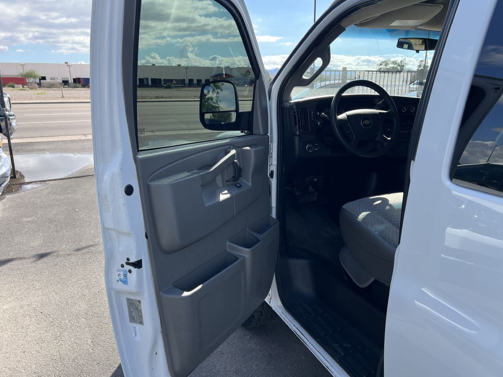 Photo 9 of this CHEVROLET EXPRESS G3500