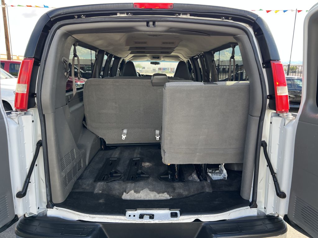 Photo 11 of this CHEVROLET EXPRESS G3500
