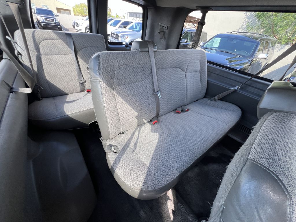 Photo 13 of this CHEVROLET EXPRESS G3500