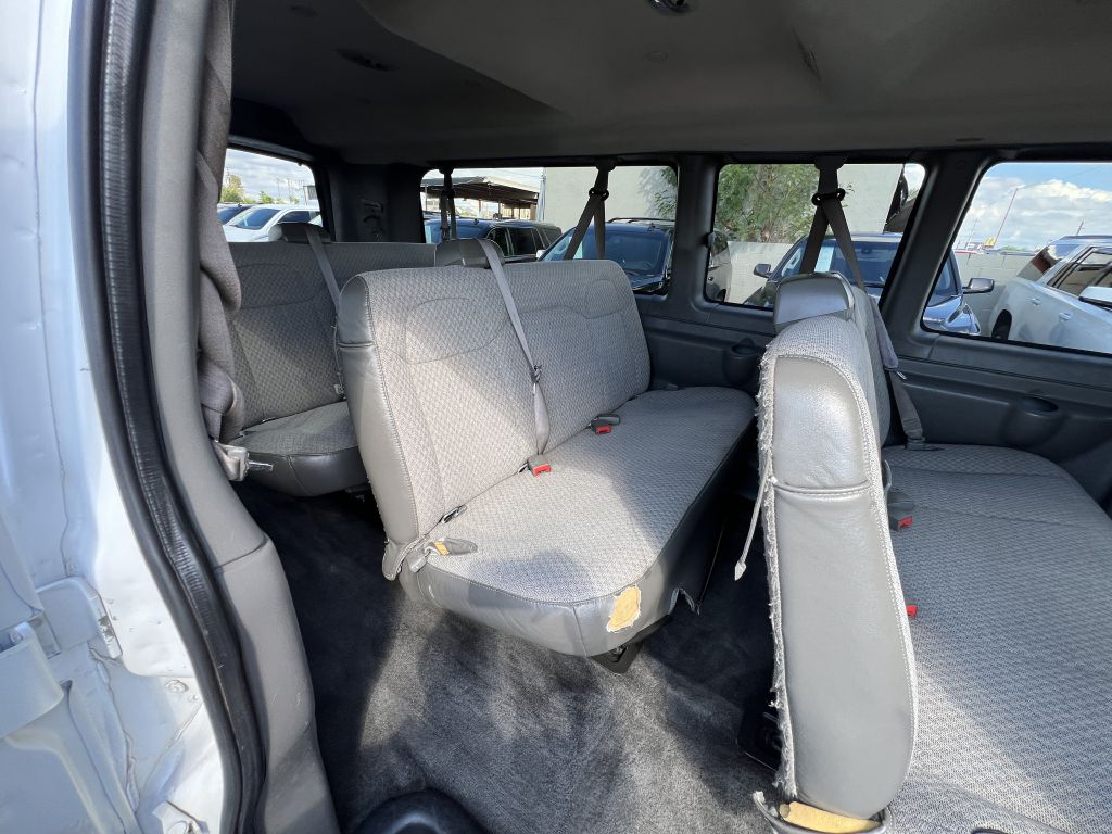 Photo 14 of this CHEVROLET EXPRESS G3500