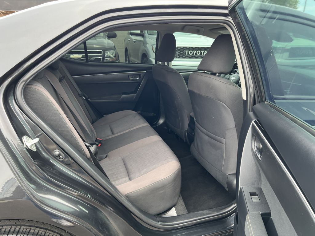 Photo 14 of this TOYOTA COROLLA