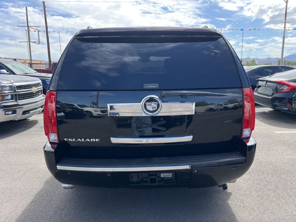 Photo 6 of this CADILLAC ESCALADE