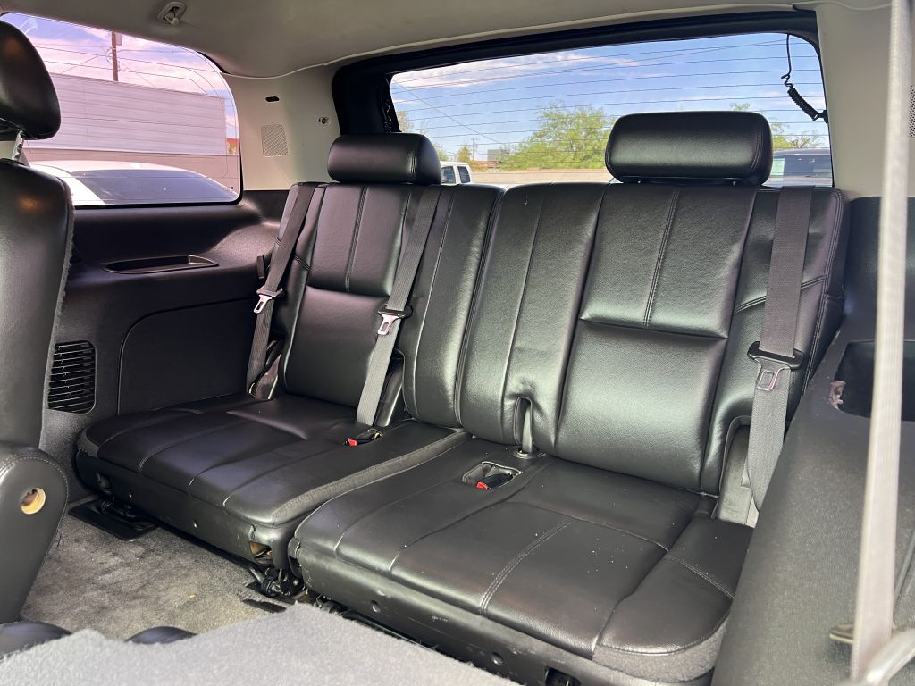 Photo 13 of this CADILLAC ESCALADE