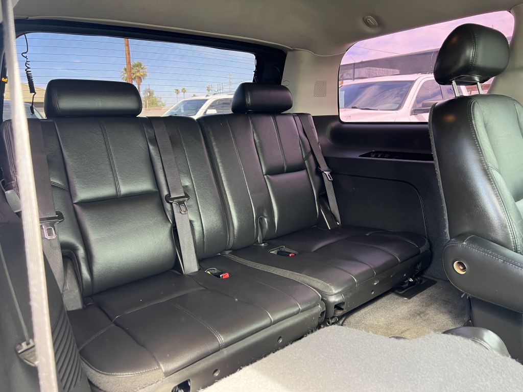 Photo 15 of this CADILLAC ESCALADE