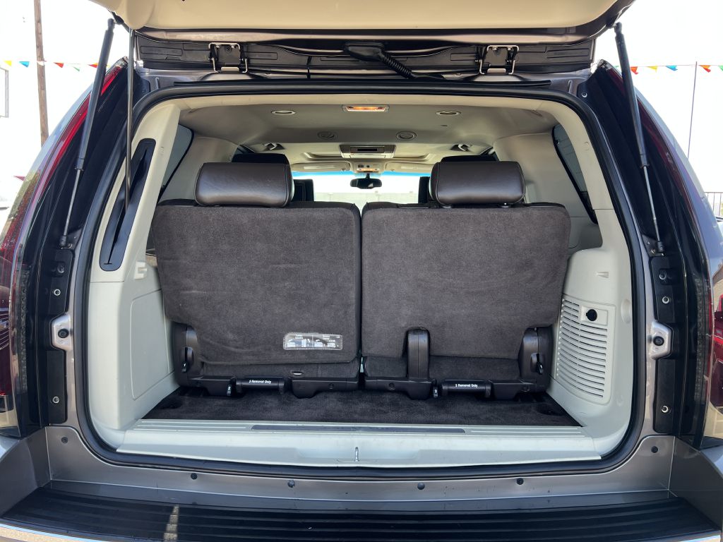 Photo 14 of this CADILLAC ESCALADE