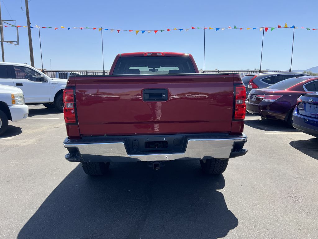 Photo 6 of this CHEVROLET SILVERADO