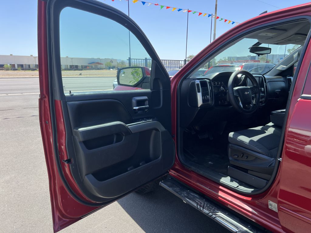 Photo 9 of this CHEVROLET SILVERADO