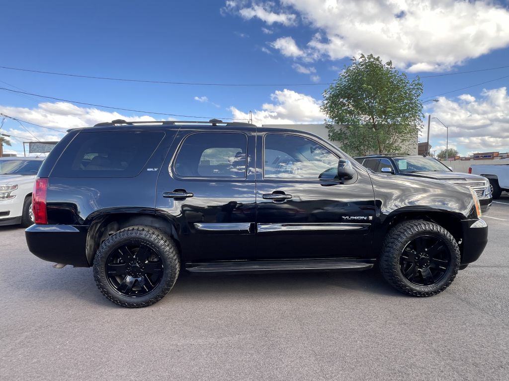 Photo 4 of this GMC YUKON