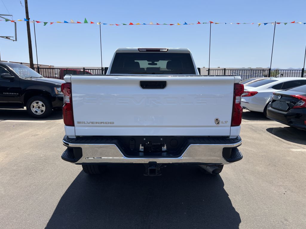 Photo 6 of this CHEVROLET SILVERADO 2500
