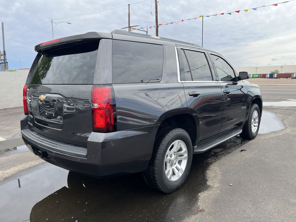 Photo 5 of this CHEVROLET TAHOE