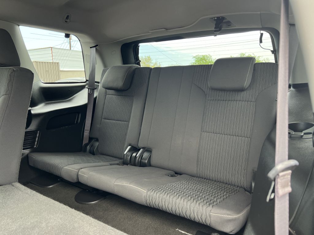 Photo 13 of this CHEVROLET TAHOE