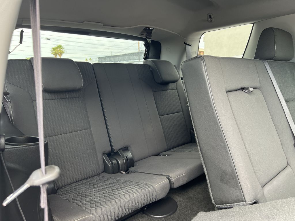 Photo 15 of this CHEVROLET TAHOE