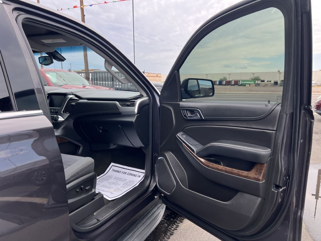 Photo 18 of this CHEVROLET TAHOE