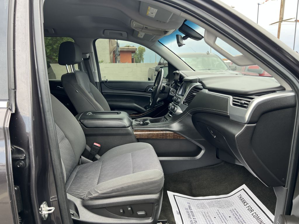 Photo 19 of this CHEVROLET TAHOE