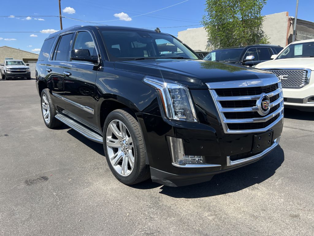Photo 3 of this CADILLAC ESCALADE