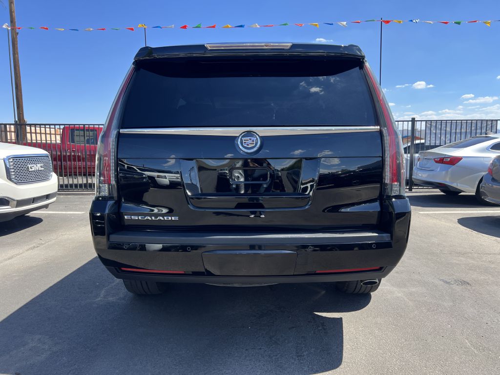 Photo 6 of this CADILLAC ESCALADE