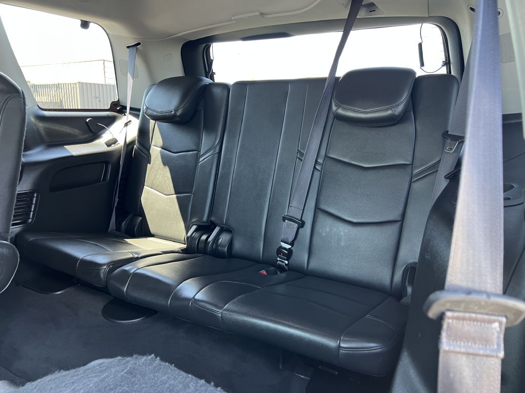 Photo 13 of this CADILLAC ESCALADE