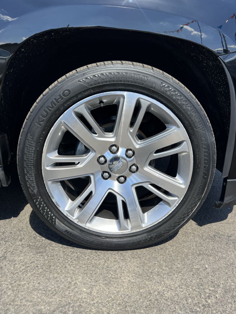 Photo 27 of this CADILLAC ESCALADE