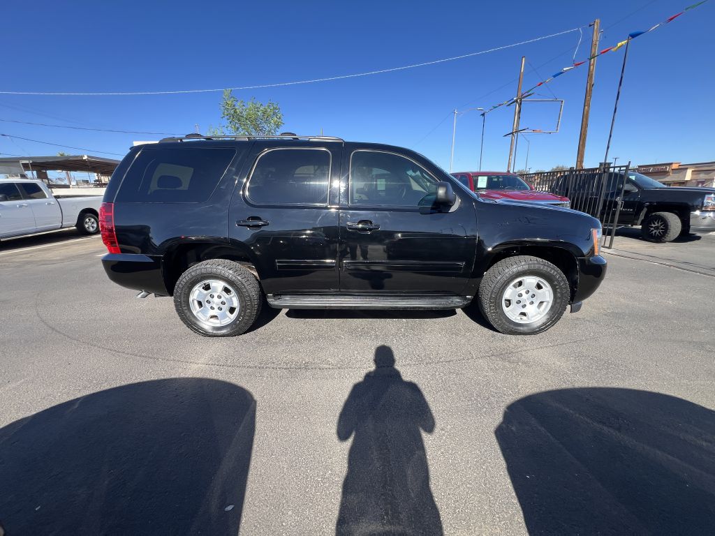 Photo 4 of this CHEVROLET TAHOE