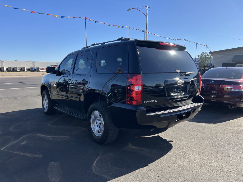 Photo 7 of this CHEVROLET TAHOE