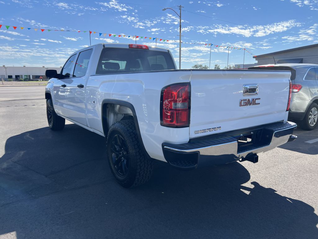 Photo 7 of this GMC SIERRA