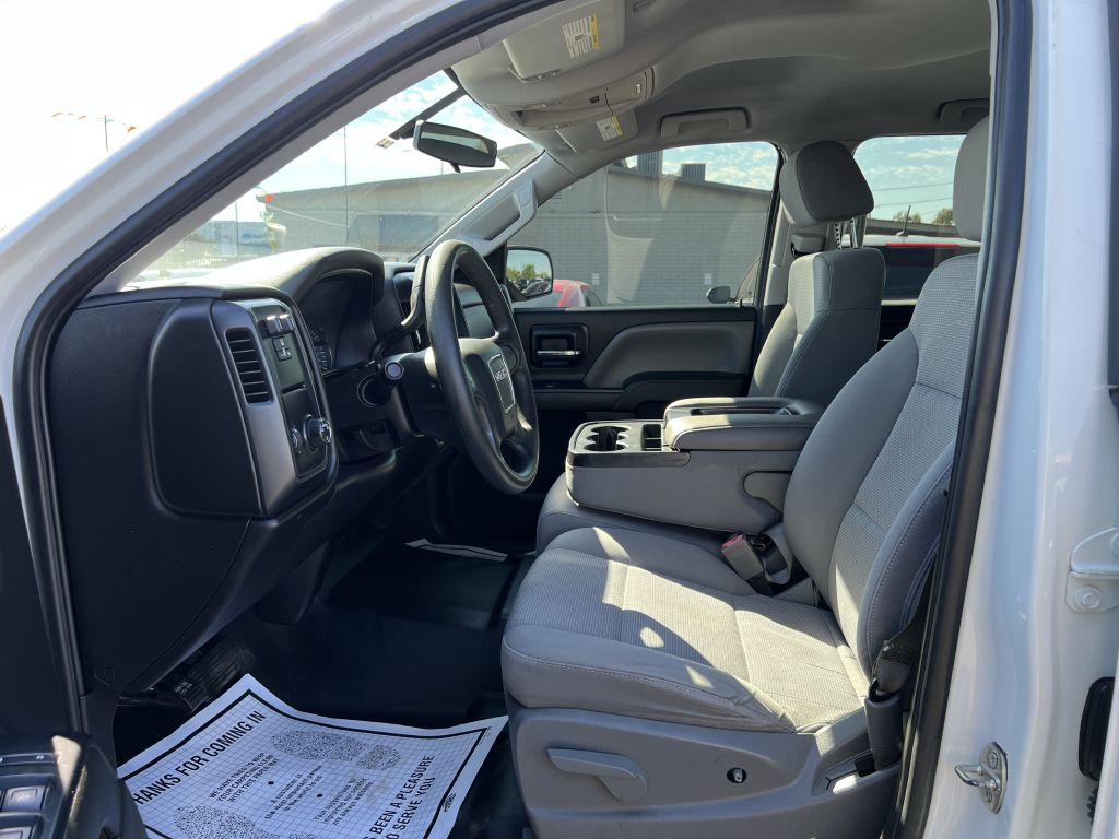 Photo 10 of this GMC SIERRA