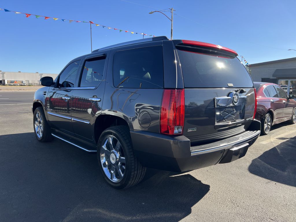 Photo 7 of this CADILLAC ESCALADE