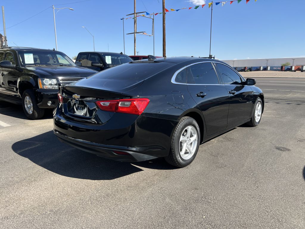 Photo 5 of this CHEVROLET MALIBU