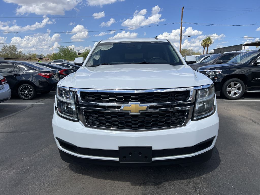 Photo 2 of this CHEVROLET SUBURBAN