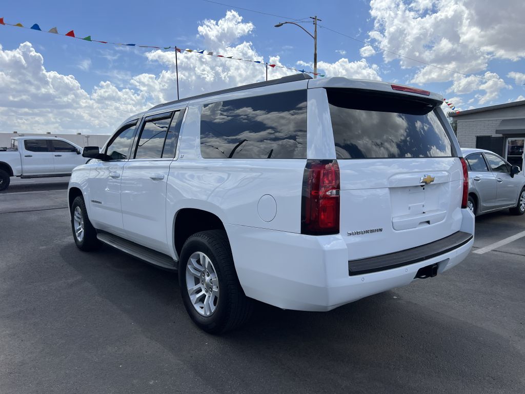 Photo 7 of this CHEVROLET SUBURBAN