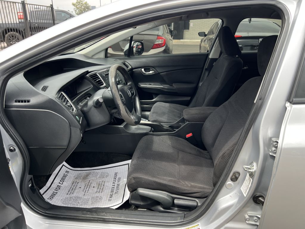 Photo 10 of this HONDA CIVIC
