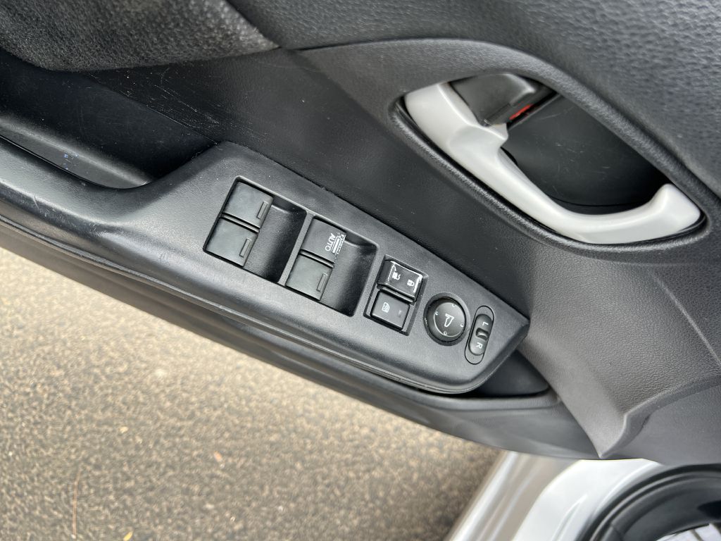 Photo 17 of this HONDA CIVIC