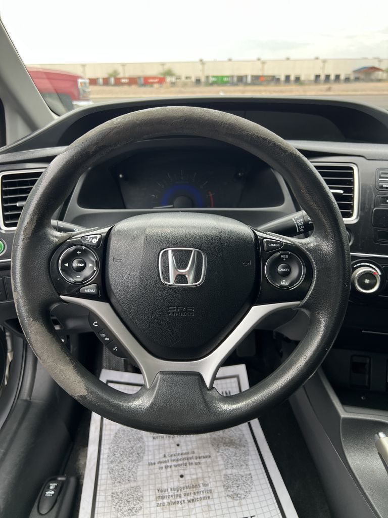 Photo 18 of this HONDA CIVIC