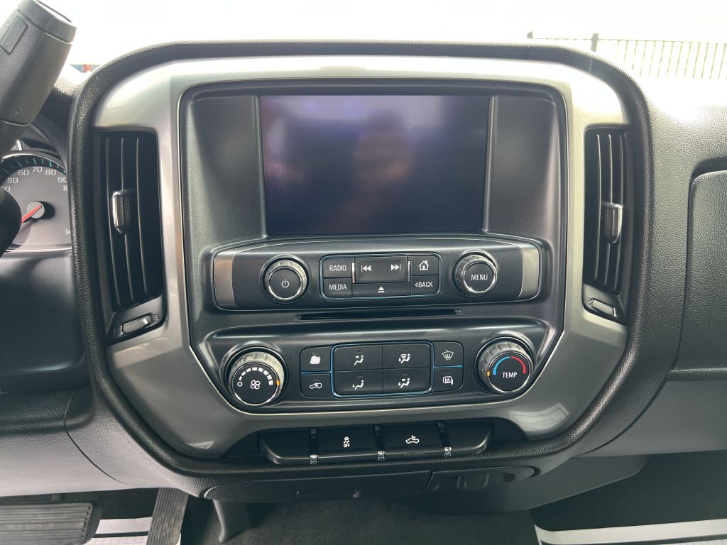 Photo 20 of this CHEVROLET SILVERADO