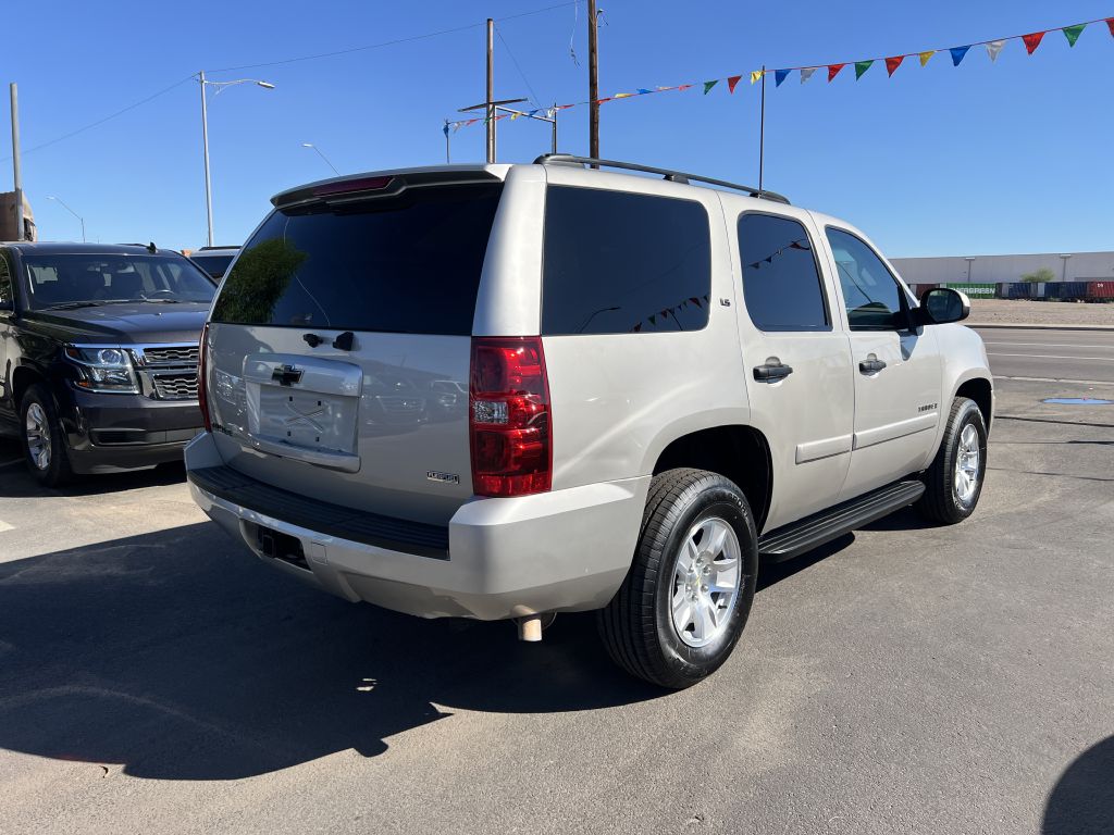 Photo 5 of this CHEVROLET TAHOE