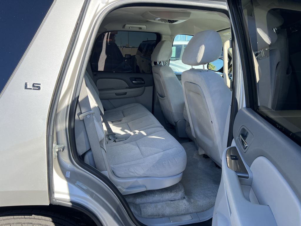 Photo 14 of this CHEVROLET TAHOE