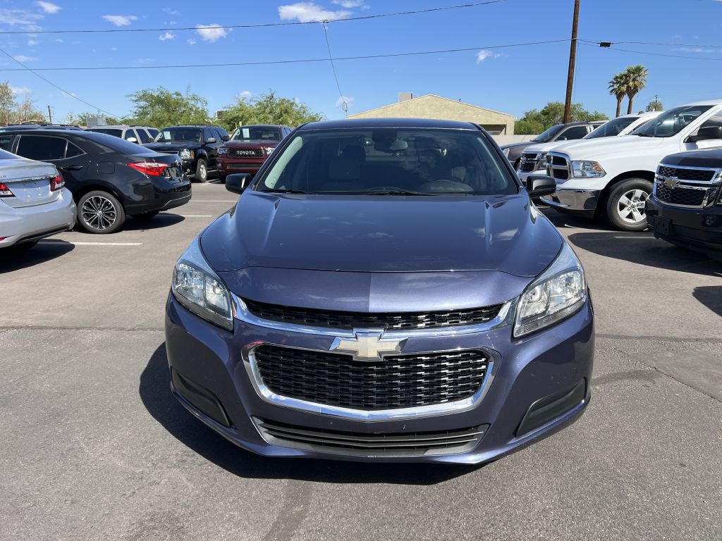 Photo 2 of this CHEVROLET MALIBU