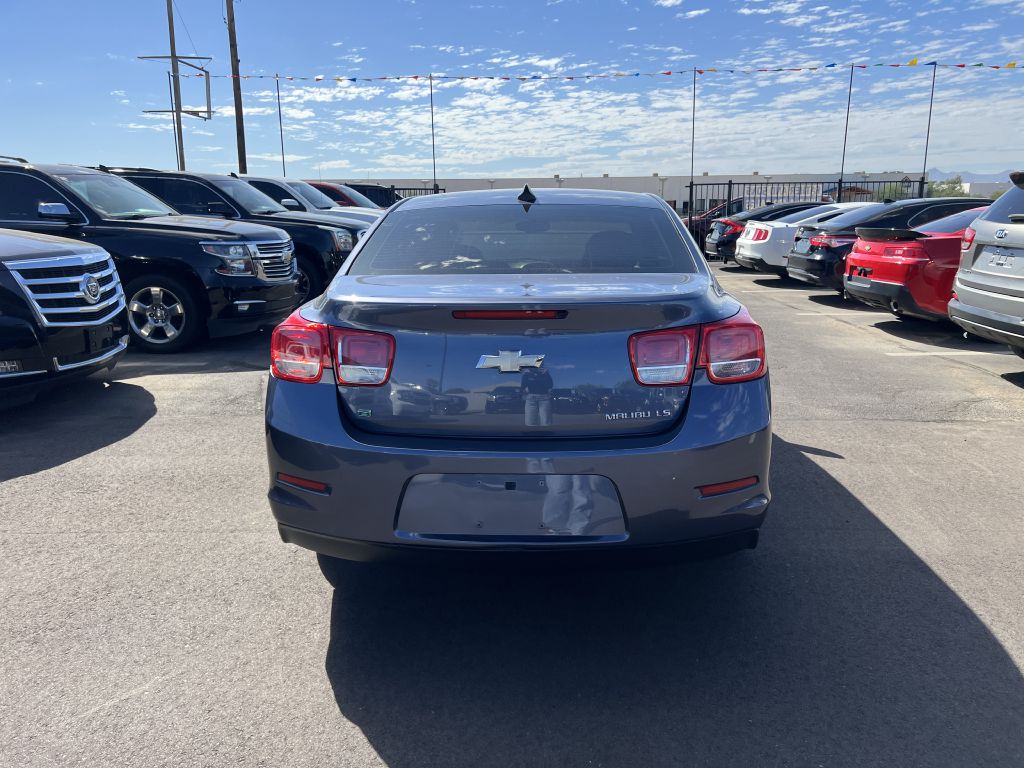Photo 6 of this CHEVROLET MALIBU