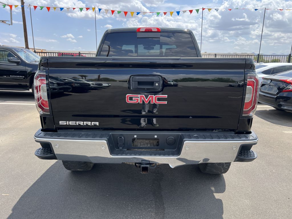Photo 6 of this GMC SIERRA