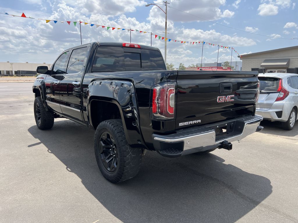 Photo 7 of this GMC SIERRA