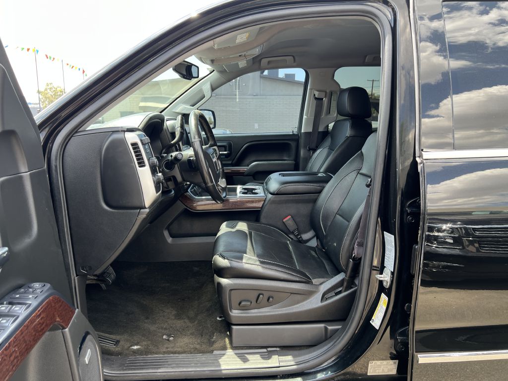 Photo 9 of this GMC SIERRA