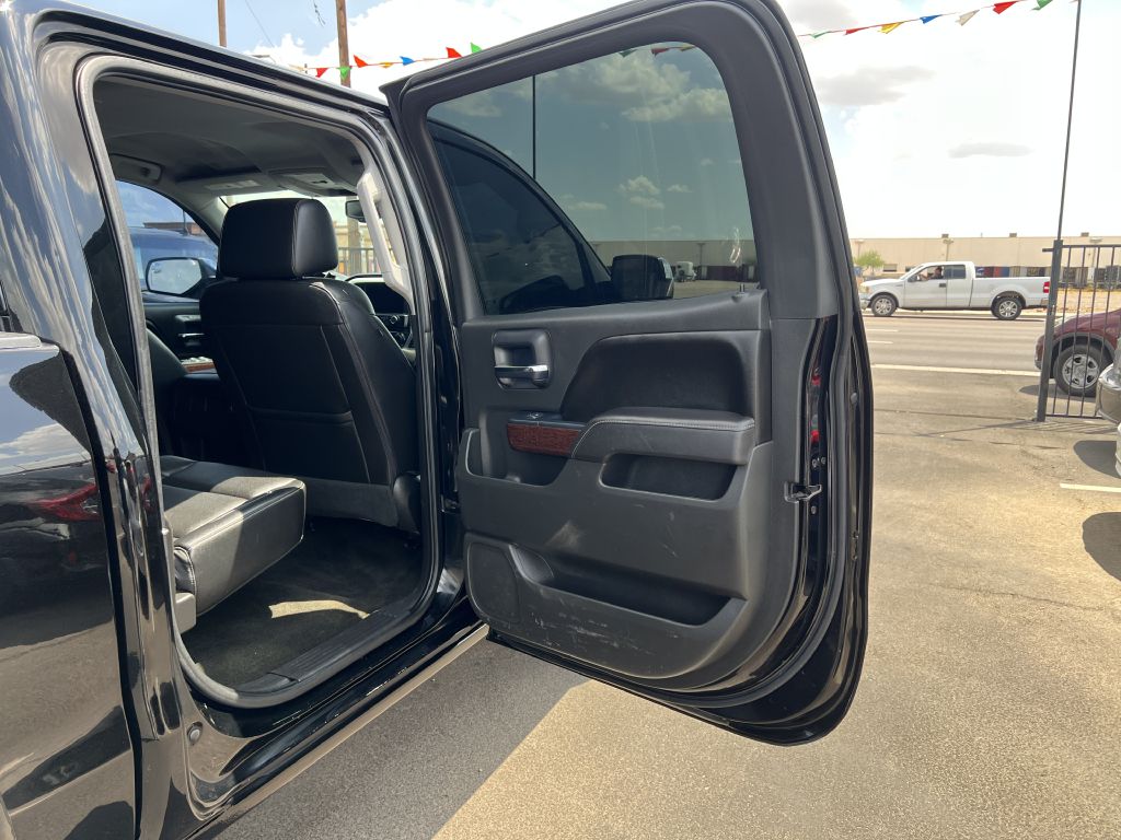 Photo 12 of this GMC SIERRA