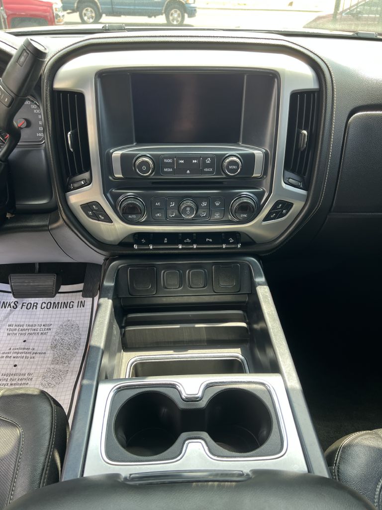 Photo 23 of this GMC SIERRA