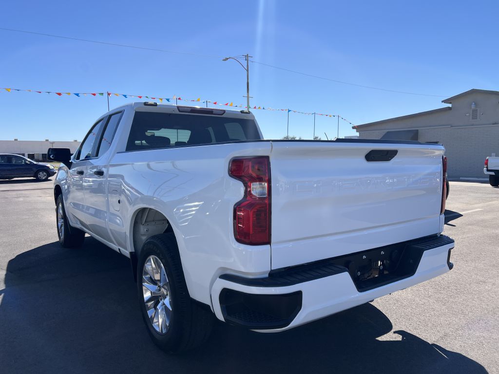 Photo 7 of this CHEVROLET SILVERADO