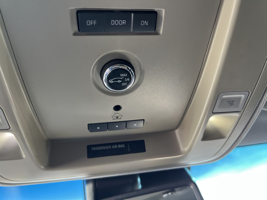 Photo 29 of this CHEVROLET TAHOE
