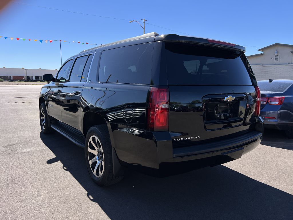 Photo 7 of this CHEVROLET SUBURBAN