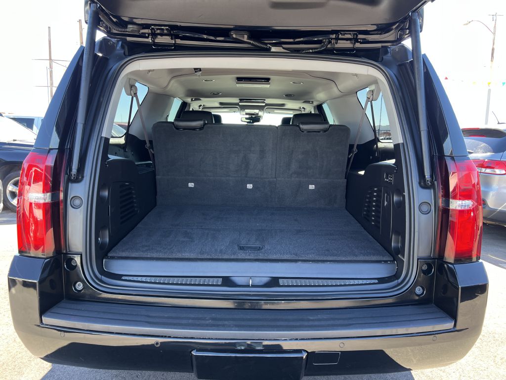 Photo 14 of this CHEVROLET SUBURBAN